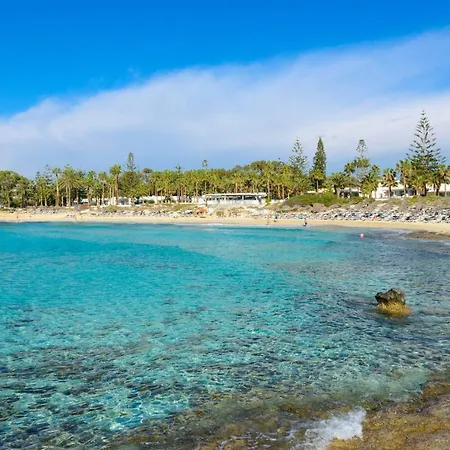 Nissi Beach Апартаменты