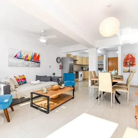Nissi Beach Apartment